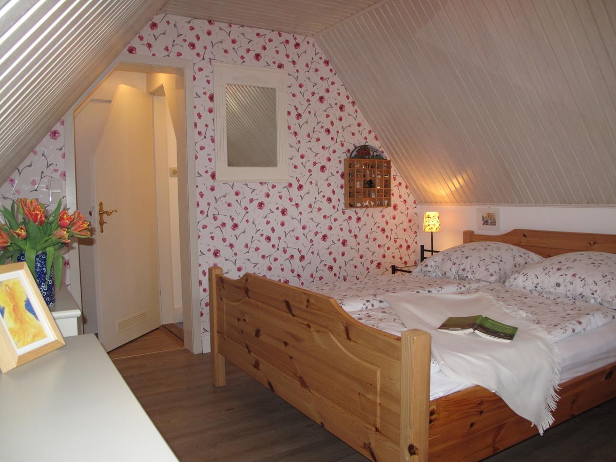 Haus-An-De-Marsch Apartman Midlum  Kültér fotó